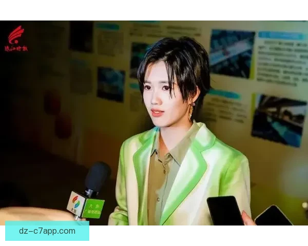 荣昊力挺徐彬青春逐梦瞬间高光