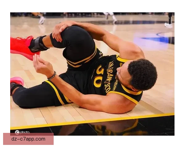 库里右膝无结构损伤仍持续肿痛