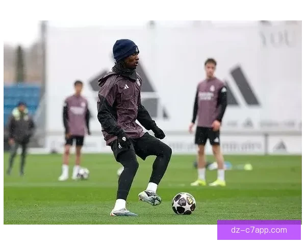 卡雷拉斯周一恢复合练 可出战曼城 卡雷拉斯周一恢复合练 可出战曼城